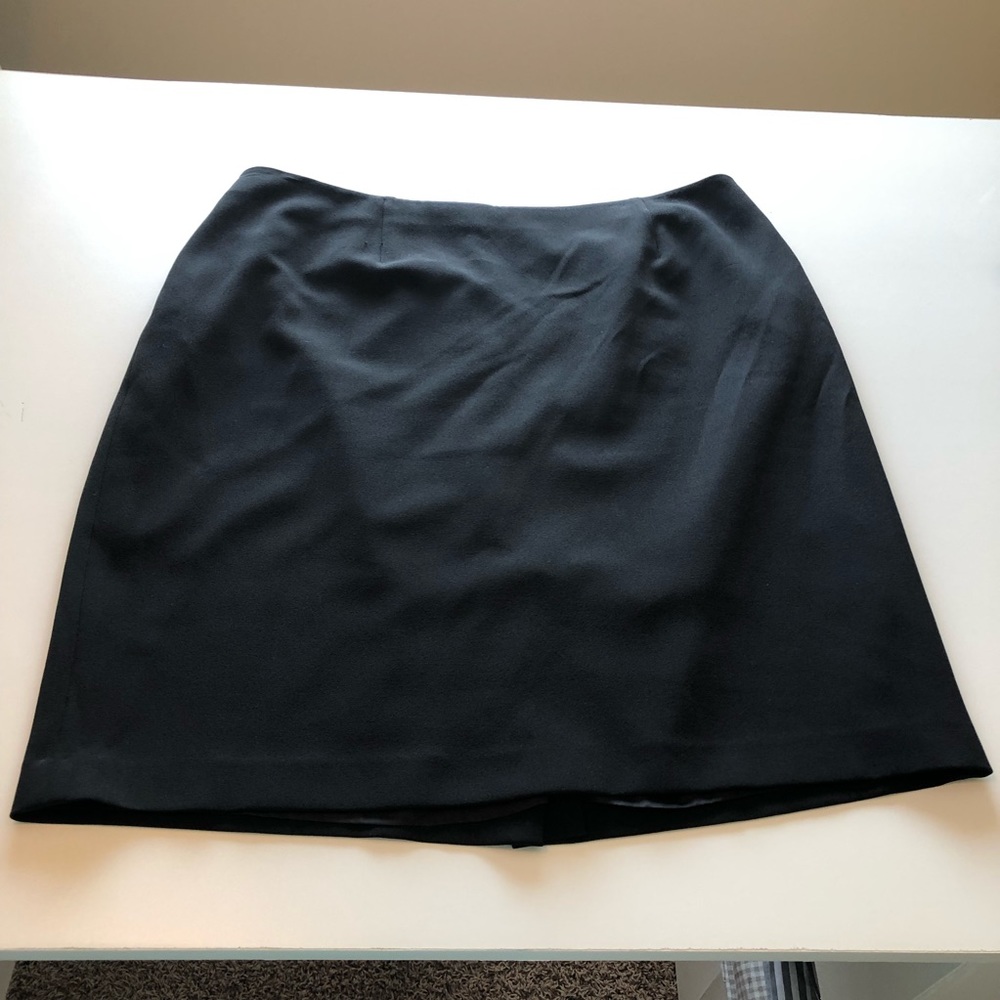 Jones New York business skirt